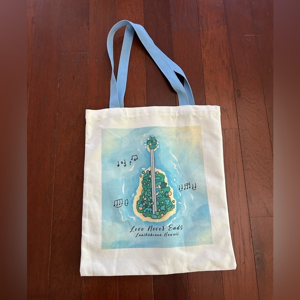 Love Never Ends Musical Note thick canvas Tote Bag white and blue 15”x13” new - Picture 1 of 5